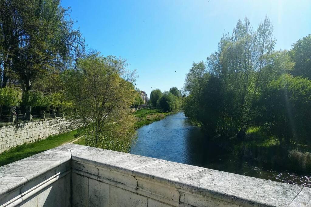Tu Hogar En El Camino. Burgos Centro. Vut. Wifi公寓 外观 照片