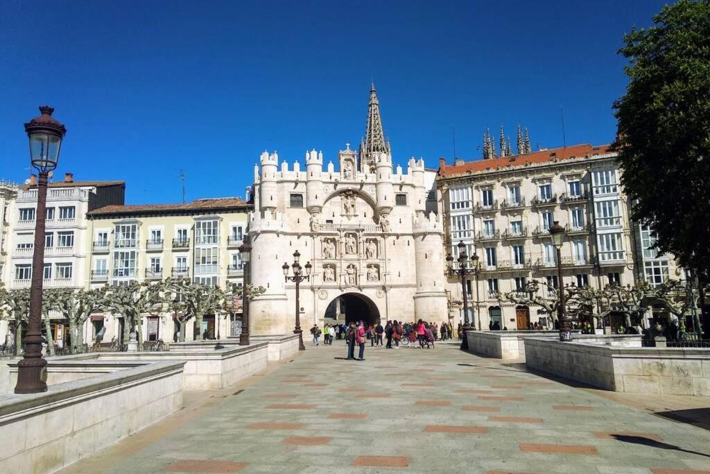 Tu Hogar En El Camino. Burgos Centro. Vut. Wifi公寓 外观 照片