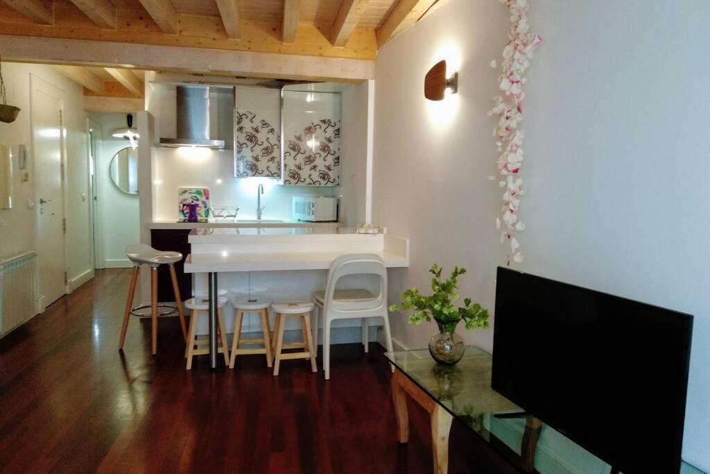 Tu Hogar En El Camino. Burgos Centro. Vut. Wifi公寓 外观 照片